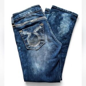 Big Star Liv Distressed Wash Cropped Jeans | Capris